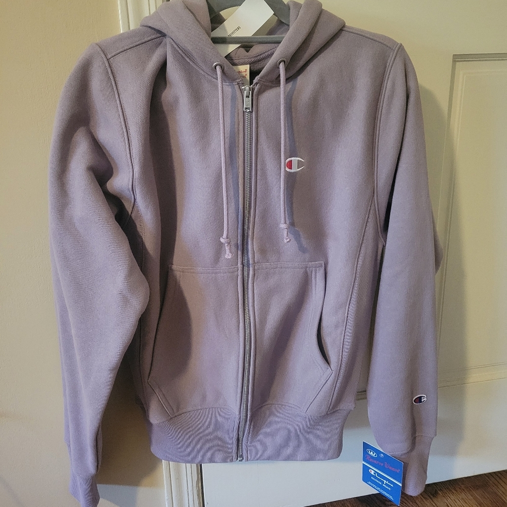 NWT CHAMPION purple zip.hoodie xs